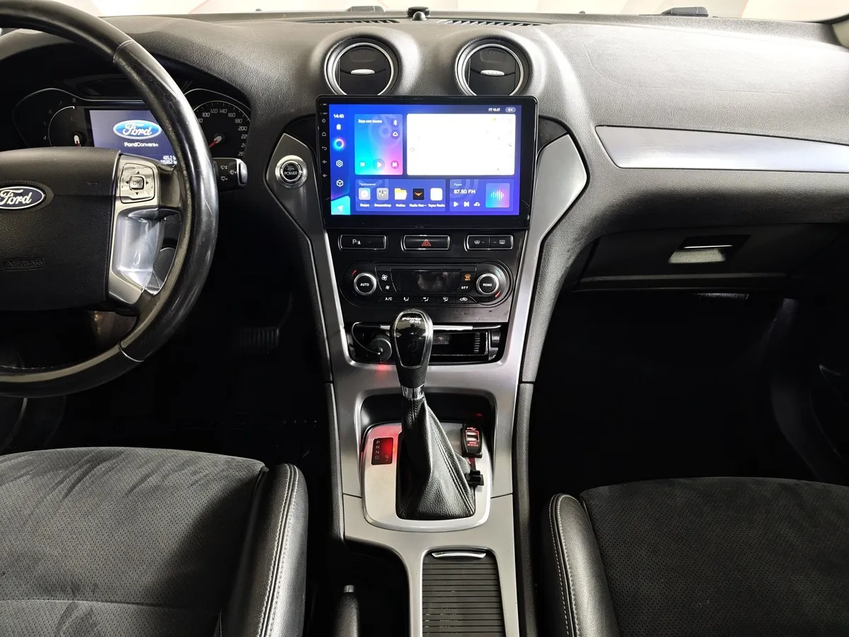 Ford Mondeo 2.0 EcoBoost PowerShift (200 л.с.) Titanium Серебристый в АВИЛОН. Слайд №13