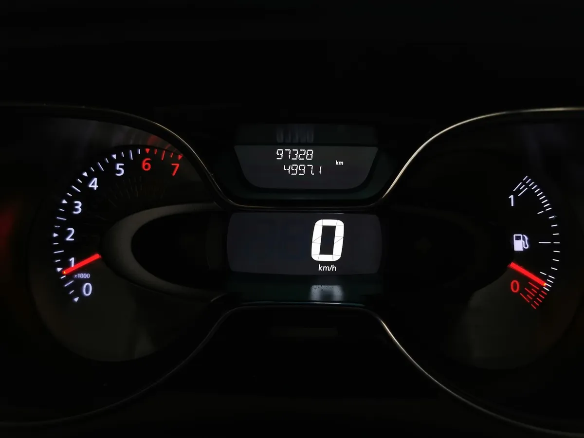 Renault Kaptur 2.0 MT AWD (143 л.с.) Drive Зеленый в АВИЛОН. Слайд №17
