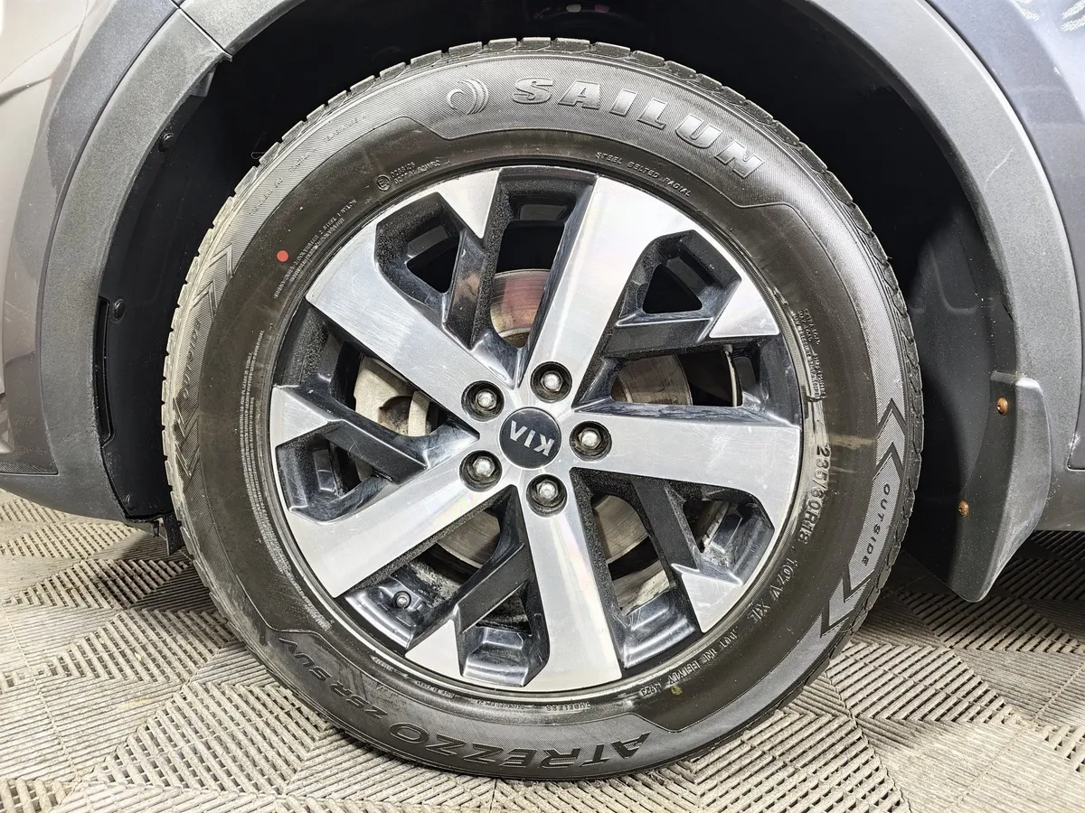 Kia Sorento 2.2 CRDi 4WD DCT (199 л.с.) Prestige Серый в АВИЛОН. Слайд №9
