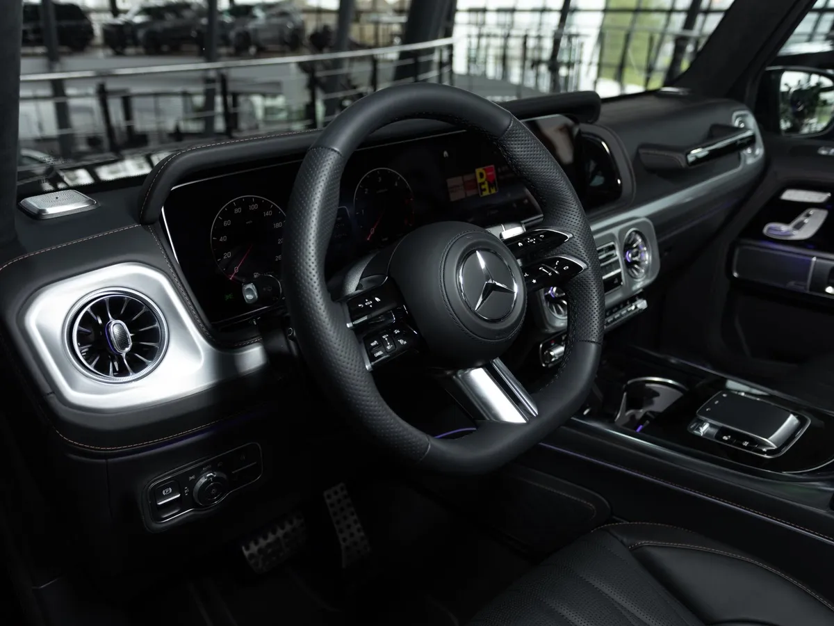 Mercedes-Benz G-Класс 450 D 3.0 9G-TRONIC 4Matic (367 л.с.) Черный в АВИЛОН. Слайд №5