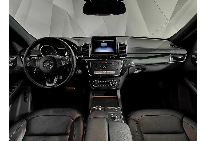 Mercedes-Benz GLS 400 4MATIC 9G-TRONIC (333 л.с.) Особая серия Черный в АВИЛОН. Слайд №14