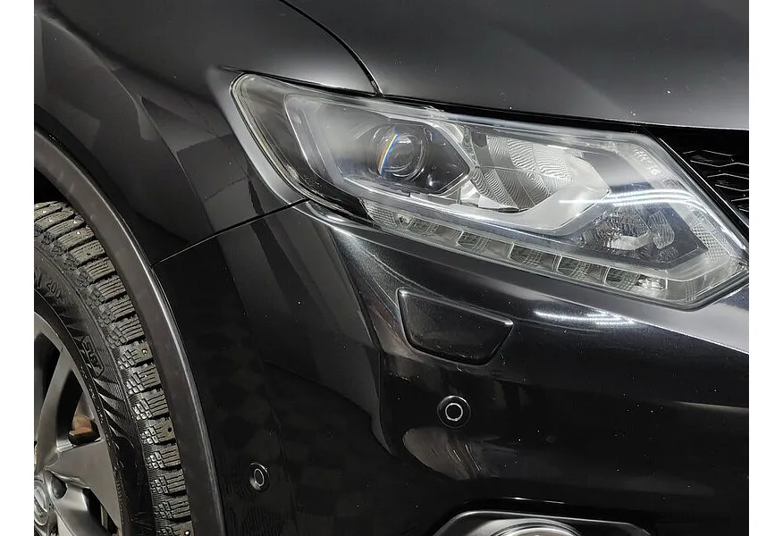 Nissan X-Trail 2.0 CVT AWD (144 л.с.) Черный в АВИЛОН. Слайд №10