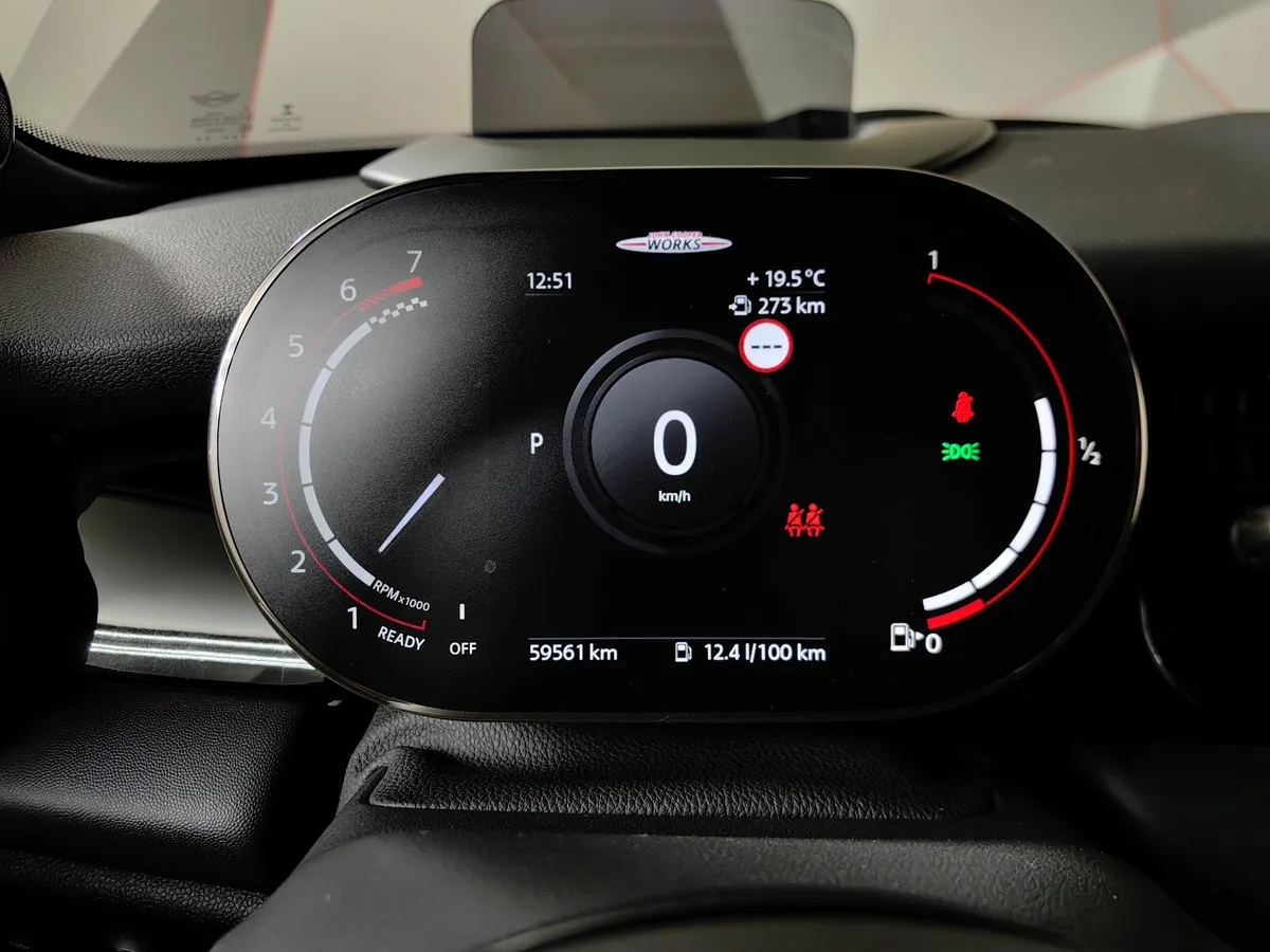MINI Cooper 2.0 AT (231 л.с.) Зеленый в АВИЛОН. Слайд №13