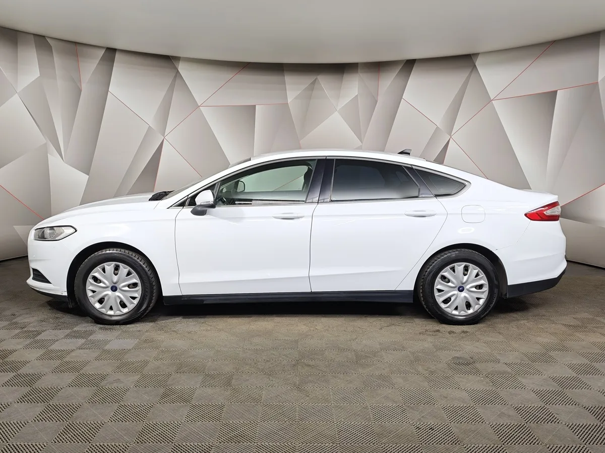 Ford Mondeo 2.5 AT (149 л.с.) Ambiente Белый в АВИЛОН. Слайд №5