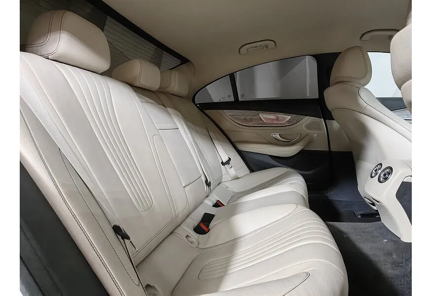 Mercedes-Benz CLS 350 AT 4Matic (299 л.с.) Sport Белый в АВИЛОН. Слайд №16