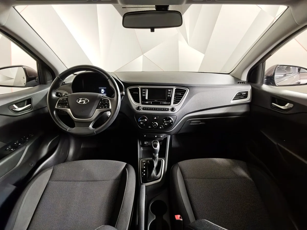 Hyundai Solaris 1.6 AT (123 л.с.) Comfort Коричневый в АВИЛОН. Слайд №14
