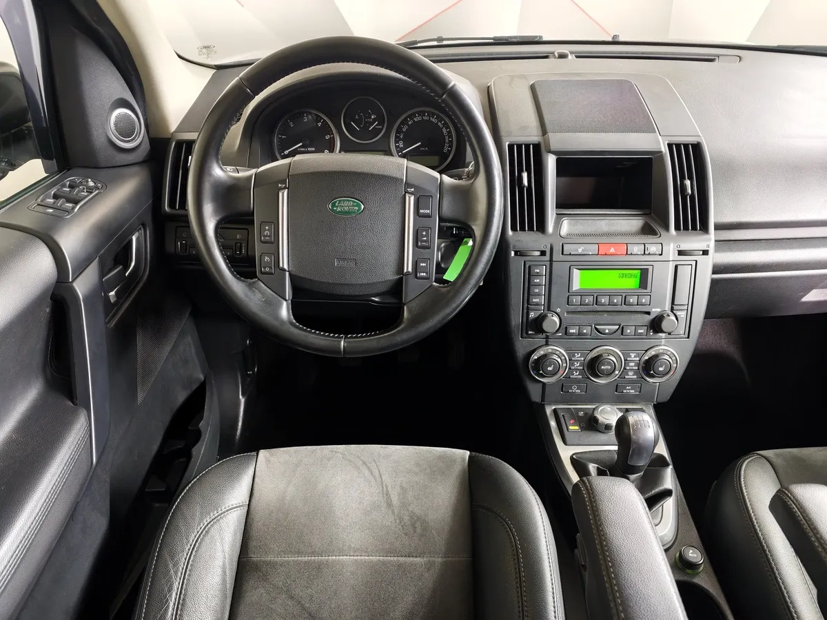 Land Rover Freelander 2.2 TD4 AT 4WD (150 л.с.) Серый в АВИЛОН. Слайд №20