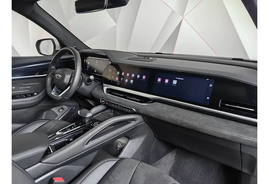 Geely Monjaro 2.0T 8AT 4WD (238 л.с.) Flagship Белый в АВИЛОН. Слайд №13