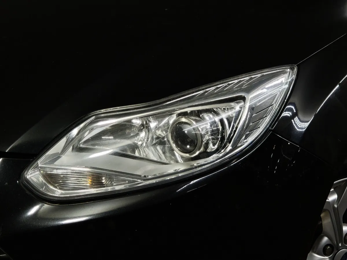Ford Focus 1.6 MT (125 л.с.) Trend Черный в АВИЛОН. Слайд №10