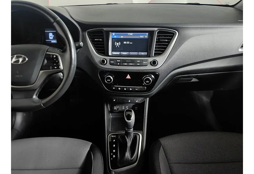 АВИЛОН - Hyundai Solaris 1.6 AT (123 л.с.) Elegance Белый - slide 12