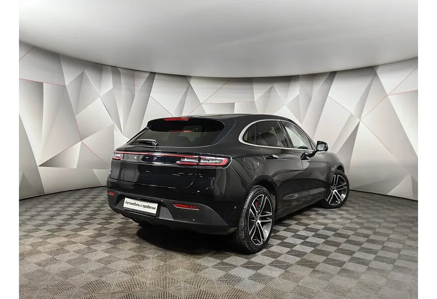 AITO M5 1.5 AT 4WD (496 л.с.) Ultimate Черный в АВИЛОН. Слайд №2