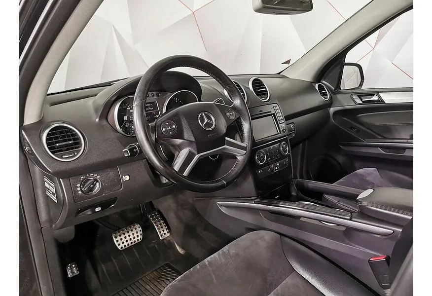 Mercedes-Benz M-Класс ML 320 CDI 7G-Tronic (224 л.с.) Черный в АВИЛОН. Слайд №17