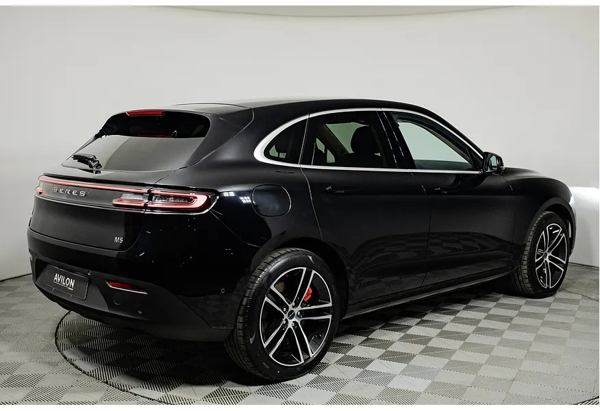 LIVE. Слайд №5