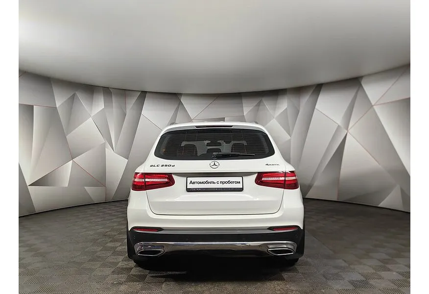 Mercedes-Benz GLC 250 9G-TRONIC 4MATIC (211 л.с.) Белый в АВИЛОН. Слайд №8
