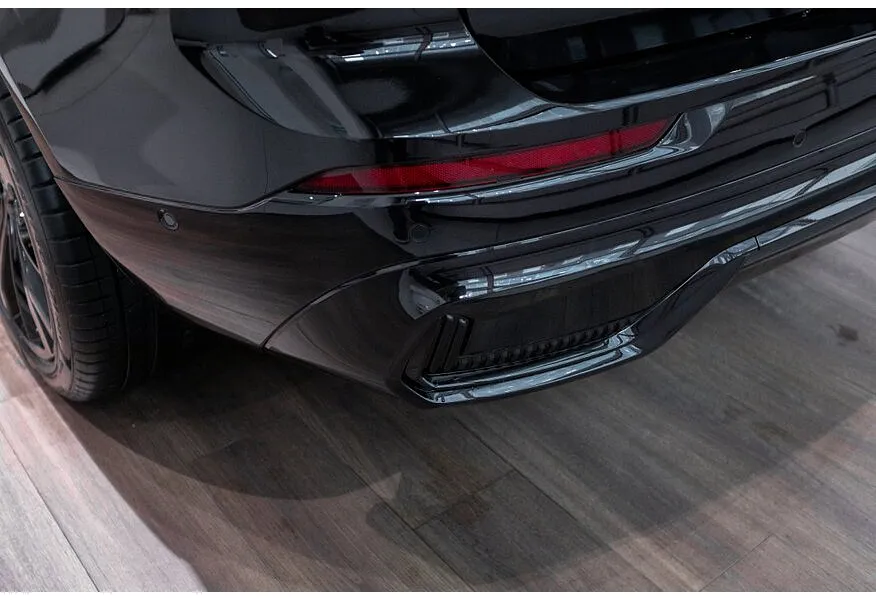 Volvo XC60 2.0 B5 8AT AWD (250 л.с.) Ultra Черный в АВИЛОН. Слайд №20