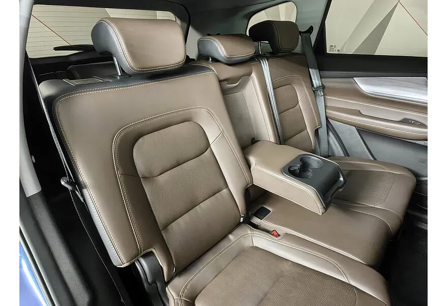 Chery Tiggo 8 Pro 1.6 TGDI DCT7 (186 л.с.) Prestige Dreamline Синий в АВИЛОН. Слайд №16