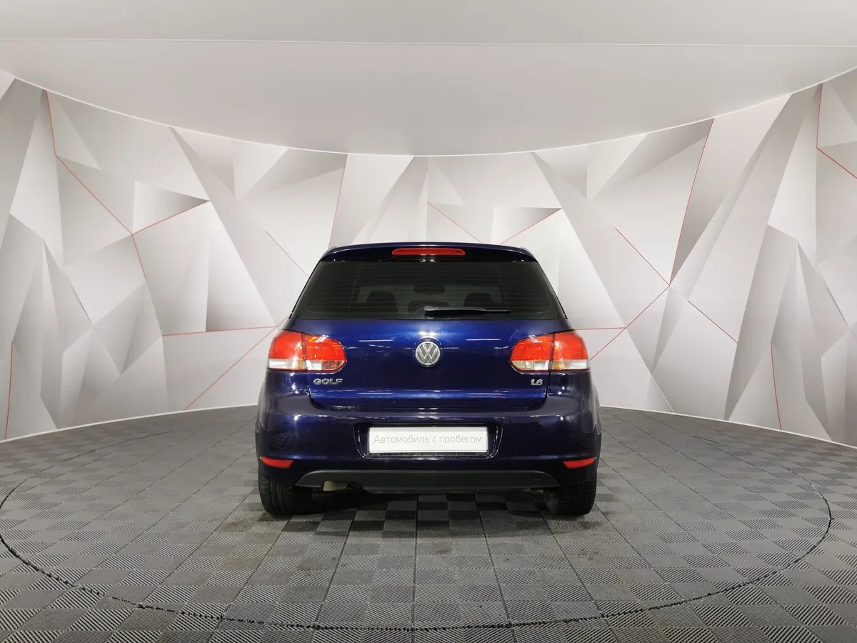Volkswagen Golf 1.6 DSG (102 л.с.) Trendline Синий в АВИЛОН. Слайд №8 Volkswagen Golf 1.6 DSG (102 л.с.) Trendline Синий в АВИЛОН. Слайд №8