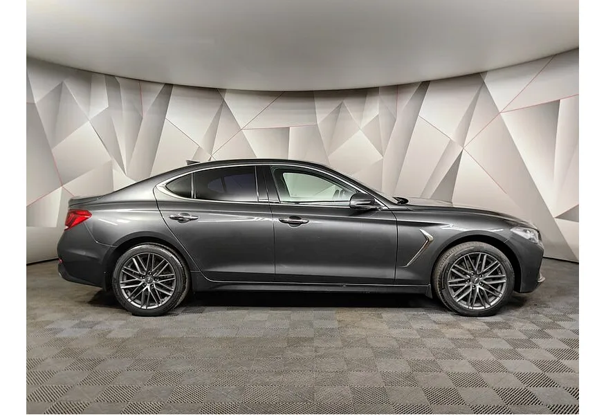 Genesis G70 2.0 T AT AWD (197 л.с.) Elegance Серый в АВИЛОН. Слайд №6