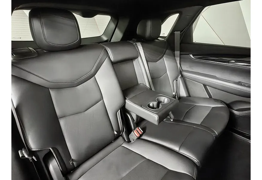 Cadillac XT5 2.0T АТ AWD (200 л.с.) Premium Luxury Белый в АВИЛОН. Слайд №17