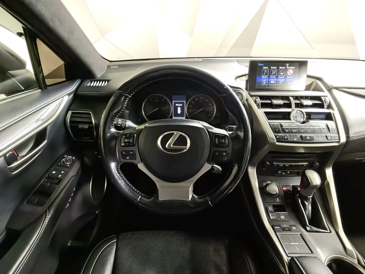 Lexus NX 200t АТ AWD (238 л.с.) Черный в АВИЛОН. Слайд №20