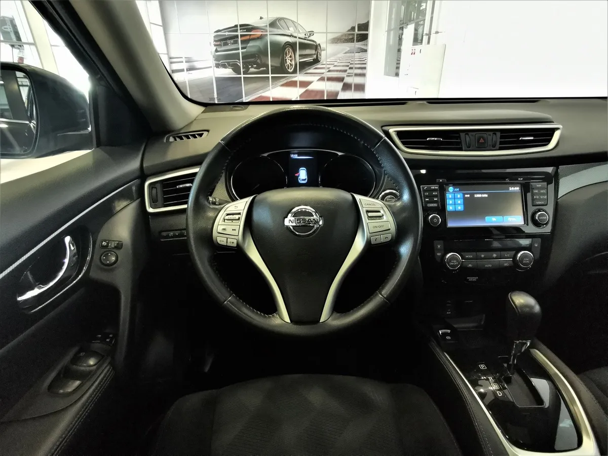Nissan X-Trail 2.5 CVT AWD (171 л.с.) Черный в АВИЛОН. Слайд №18