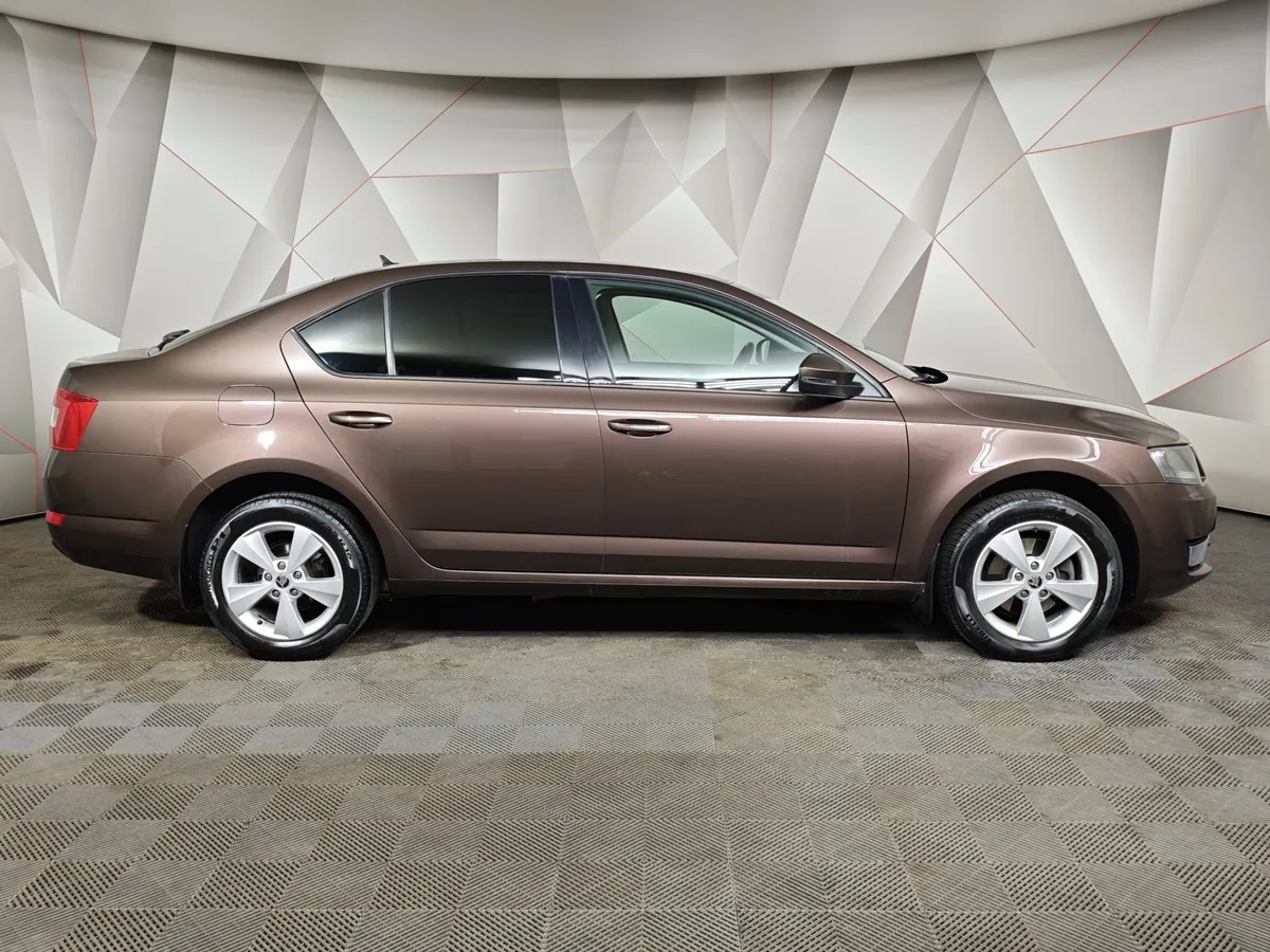 Skoda Octavia 1.6 MPI AT (110 л.с.) Коричневый в АВИЛОН. Слайд №6