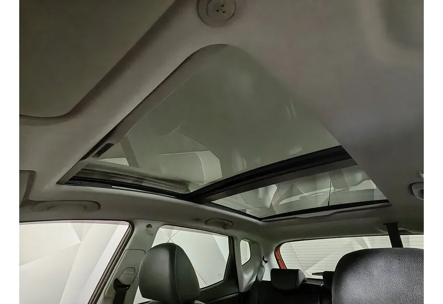 Kia Venga 1.6 AT (125 л.с.) Красный в АВИЛОН. Слайд №21