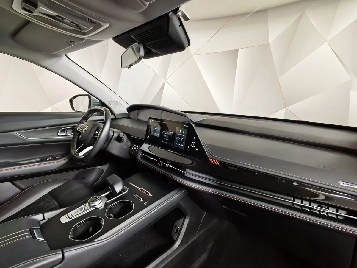 Changan UNI-K 2.0 AT 4WD (226 л.с.) Tech Синий в АВИЛОН. Слайд №13