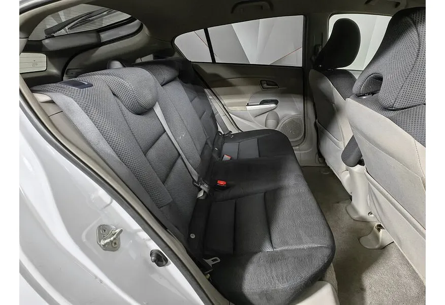 АВИЛОН - Honda Insight 1.3 CVT (88 л.с.) Белый - slide 8