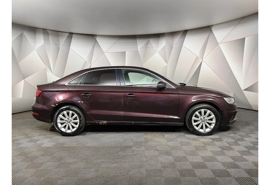 Audi A3 1.4 TFSI S tronic (125 л.с.) Ambition Красный в АВИЛОН. Слайд №6