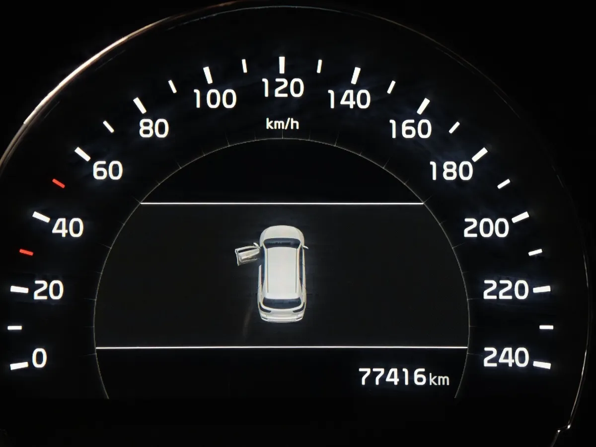 Kia Sorento 2.2 D AT AWD (5 мест) (200 л.с.) Comfort Черный в АВИЛОН. Слайд №18