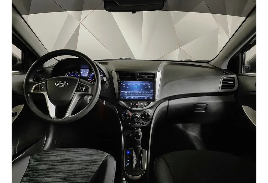 Hyundai Solaris 1.6 AT (123 л.с.) Comfort Серый в АВИЛОН. Слайд №14 Hyundai Solaris 1.6 AT (123 л.с.) Comfort Серый в АВИЛОН. Слайд №14