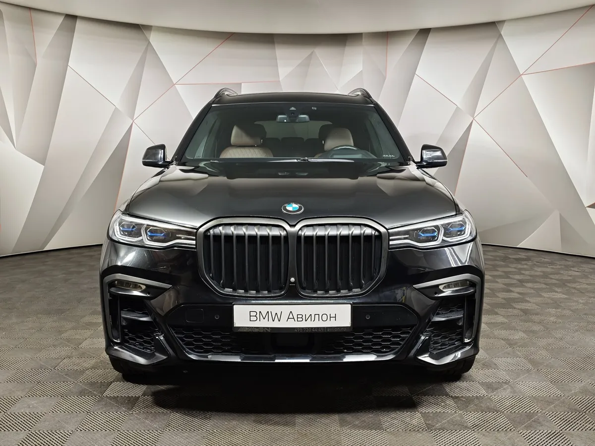 BMW X7 xDrive40d Steptronic (340 л.с.) Базовая (Локальная сборка) Черный в АВИЛОН. Слайд №3