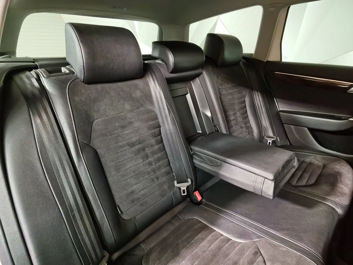 Volkswagen Passat 1.8 TSI DSG (152 л.с.) Comfortline Белый в АВИЛОН. Слайд №16