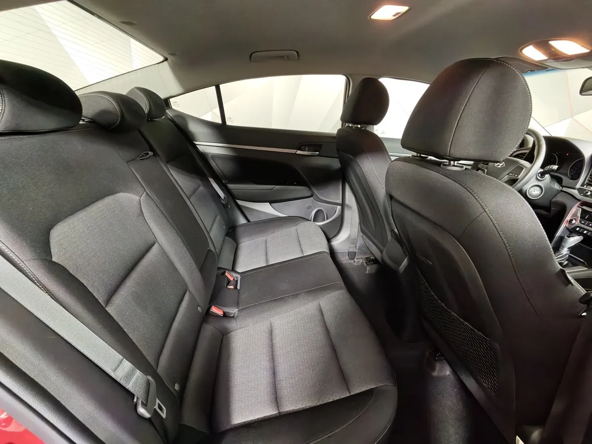 Hyundai Elantra 1.6 AT (128 л.с.) Active Красный в АВИЛОН. Слайд №15