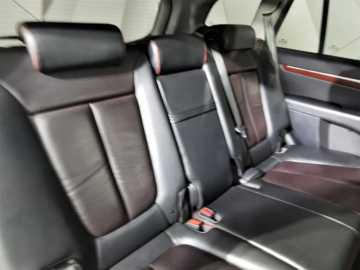 Hyundai Santa Fe 2.2 CRDi AT (153 л.с.) Черный в АВИЛОН. Слайд №16