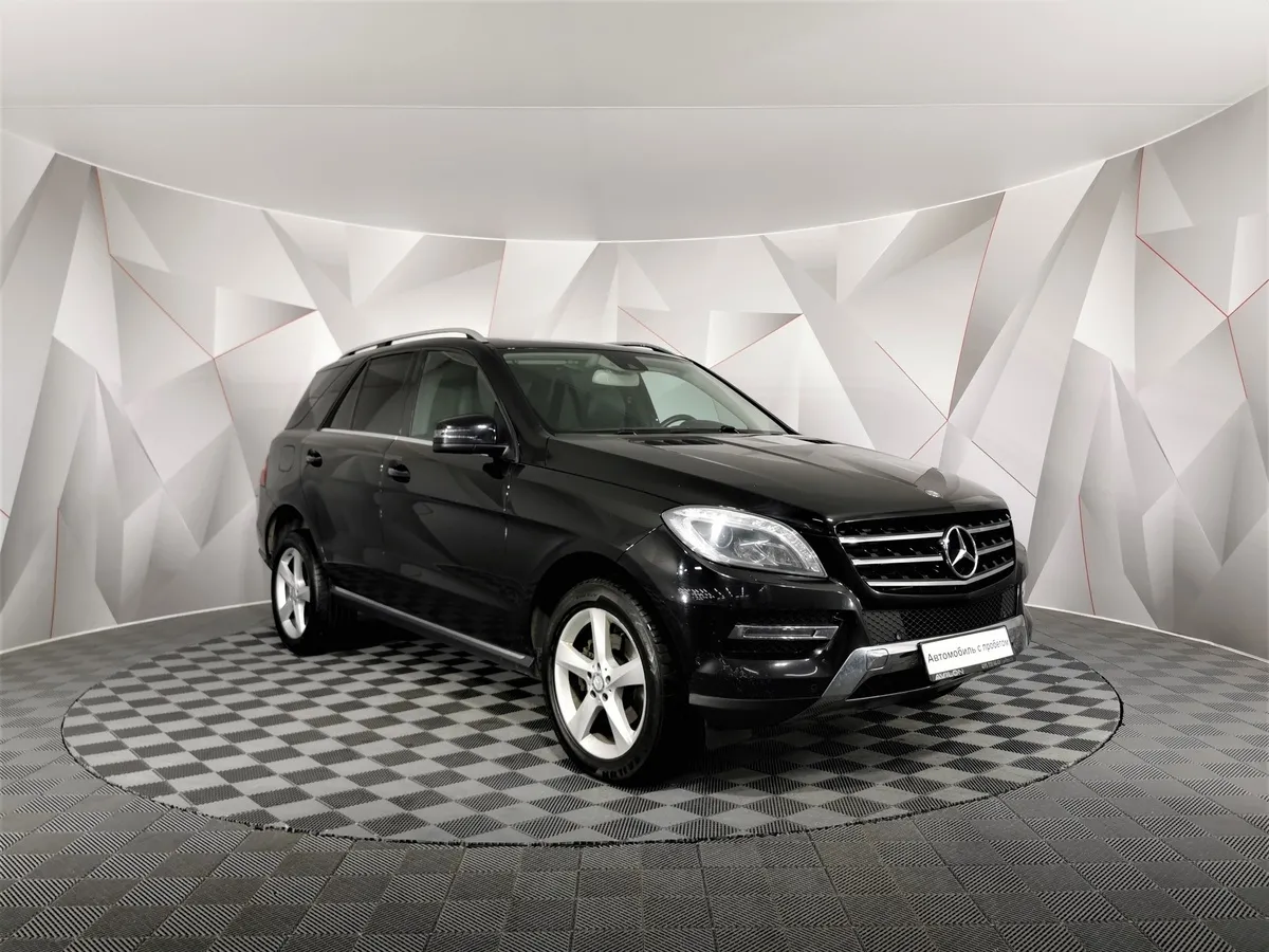 Mercedes-Benz M-Класс ML 350 BlueTEC 7G-Tronic Plus 4Matic (249 л.с.) Черный в АВИЛОН. Слайд №3
