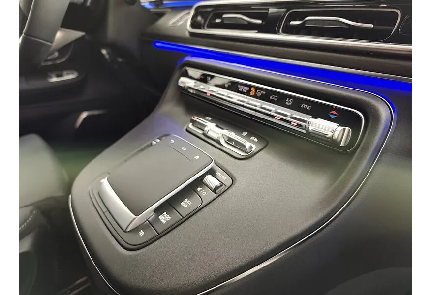 АВИЛОН - Mercedes-Benz V-Класс V 300 d L3 4MATIC 9G-TRONIC (237 л.с.) Avantgarde Черный - slide 16