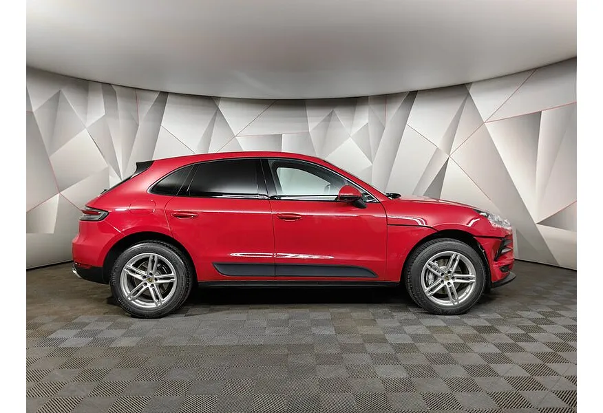 АВИЛОН - Porsche Macan 2.0 PDK AWD (252 л.с.) Красный - slide 3