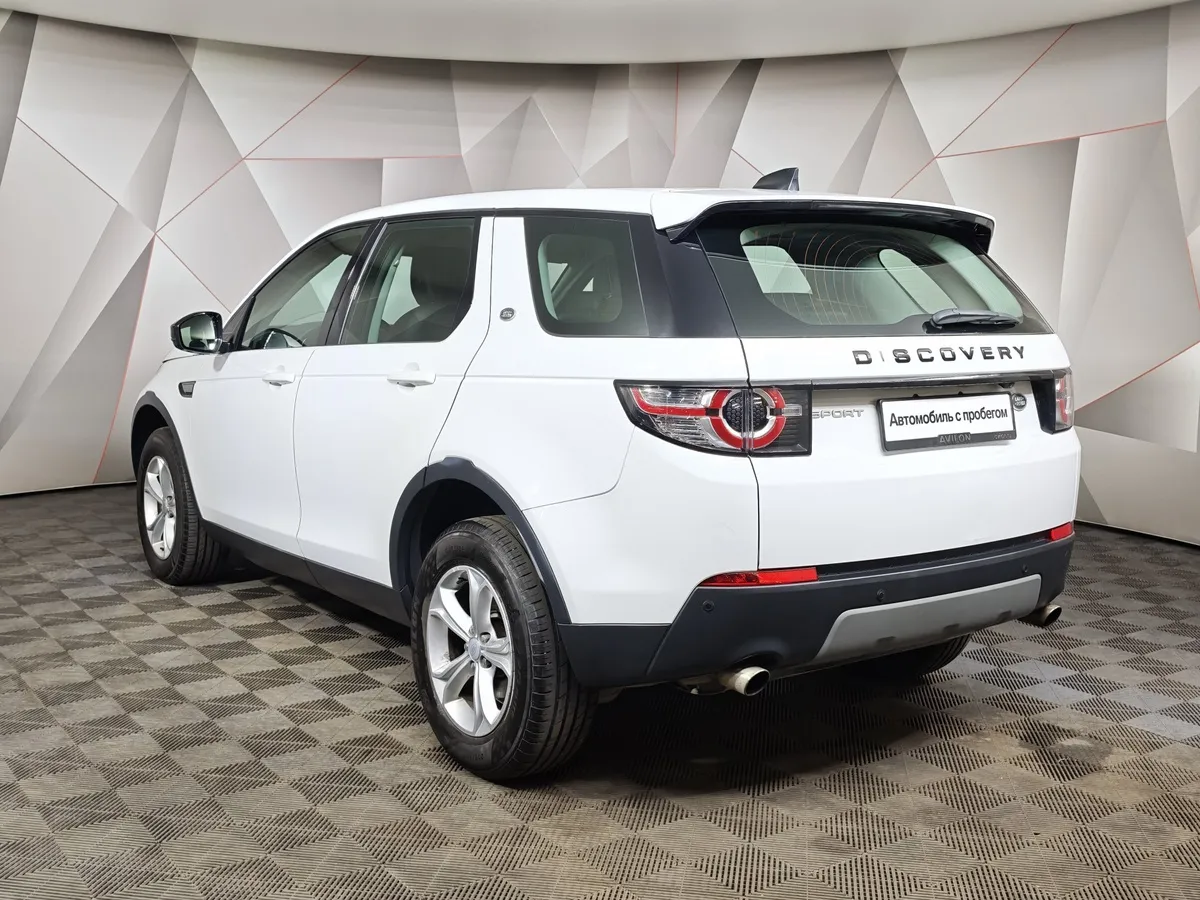 Land Rover Discovery Sport 2.0 TD4 AT AWD (150 л.с.) HSE Белый в АВИЛОН. Слайд №4