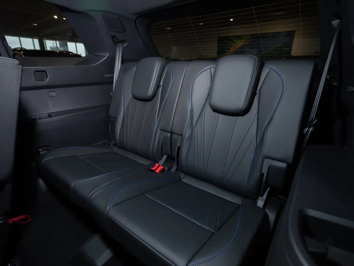 Volkswagen Teramont PRO 2.0 TSI 7DSG 4Motion (272 л.с.) R-Line Белый в АВИЛОН. Слайд №11