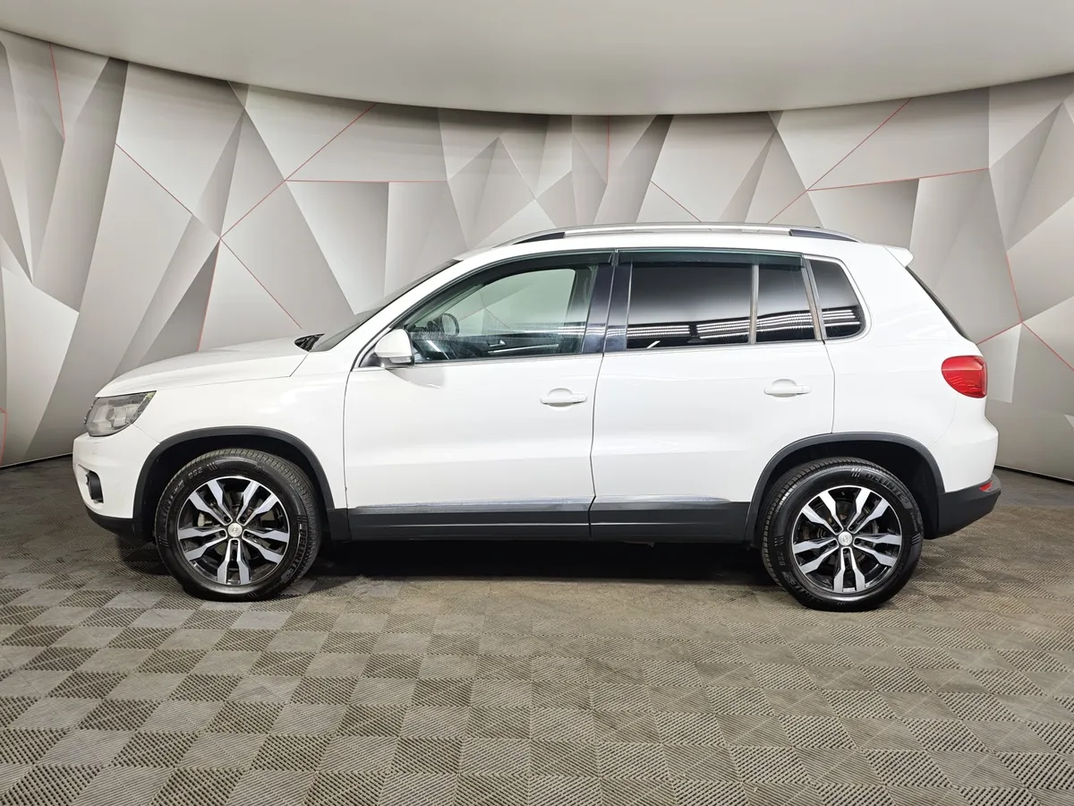 Volkswagen Tiguan 2.0 TDI 4Motion AT (140 л.с.) Track & Style Белый в АВИЛОН. Слайд №5