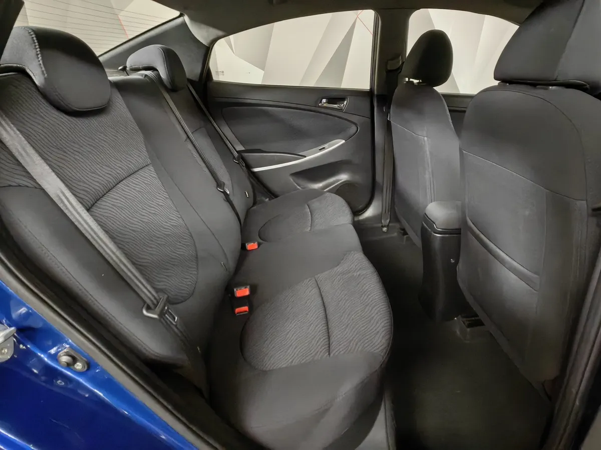 Hyundai Solaris 1.6 AT (123 л.с.) Comfort Синий в АВИЛОН. Слайд №13