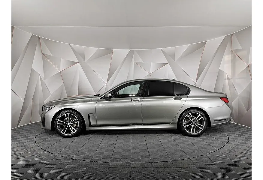 BMW 7 серия 730i Steptronic (249 л.с.) M Sport Pure Серый в АВИЛОН. Слайд №5