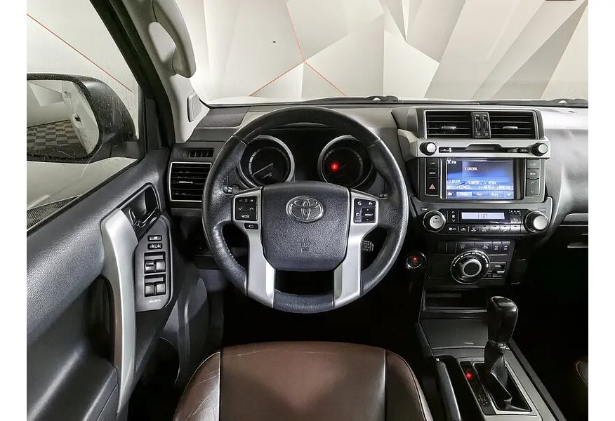 АВИЛОН - Toyota Land Cruiser Prado 2.8 D AT 4WD (5 мест) (177 л.с.) Комфорт Белый - slide 11