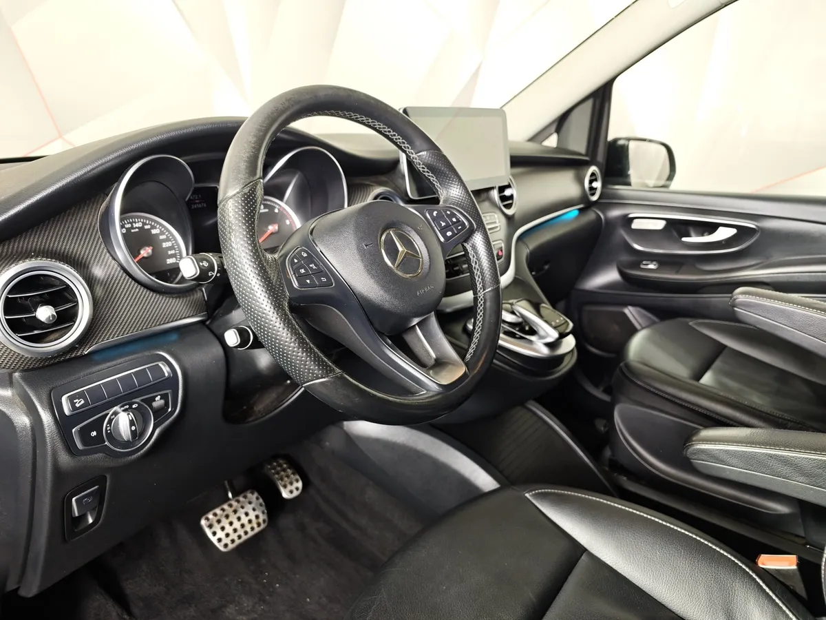 Mercedes-Benz V-Класс V 250 d AT L3 4x4 (190 л.с.) AVANTGARDE Черный в АВИЛОН. Слайд №19