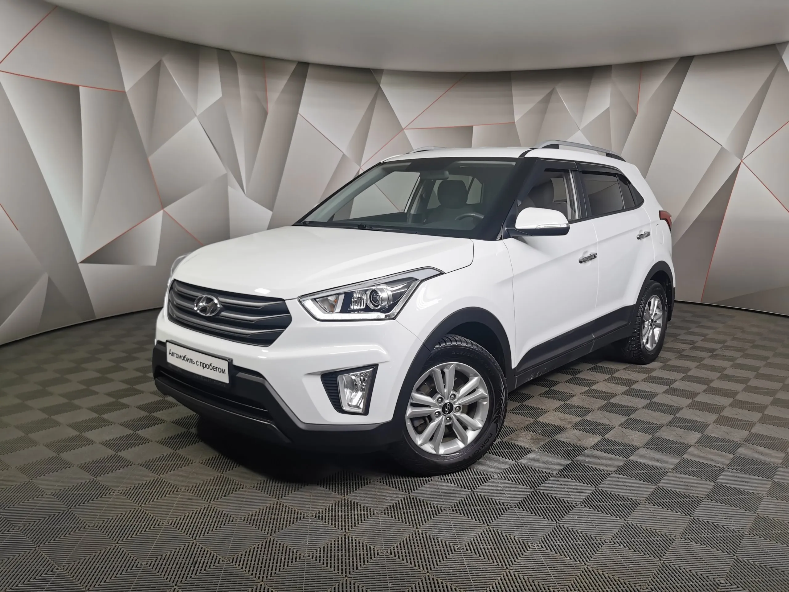 Hyundai Creta 2.0 AT (149 л.с.) Comfort Plus Белый в Москве № ТИ-UY41421.  Купить Hyundai Creta I Автомат Бензиновый с пробегом 31889 км. Цена 1897000