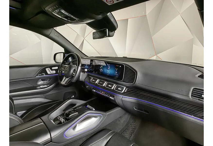 Mercedes-Benz GLS 600 9G-Tronic 4Matic (558 л.с.) Черный в АВИЛОН. Слайд №13