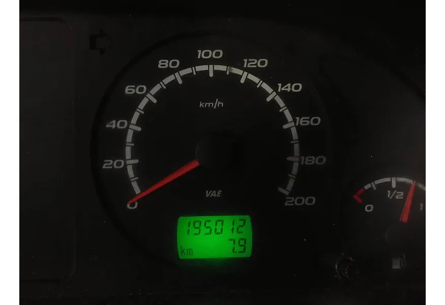 УАЗ Patriot 2.7 MT 4WD (128 л.с.) Желтый в АВИЛОН. Слайд №18