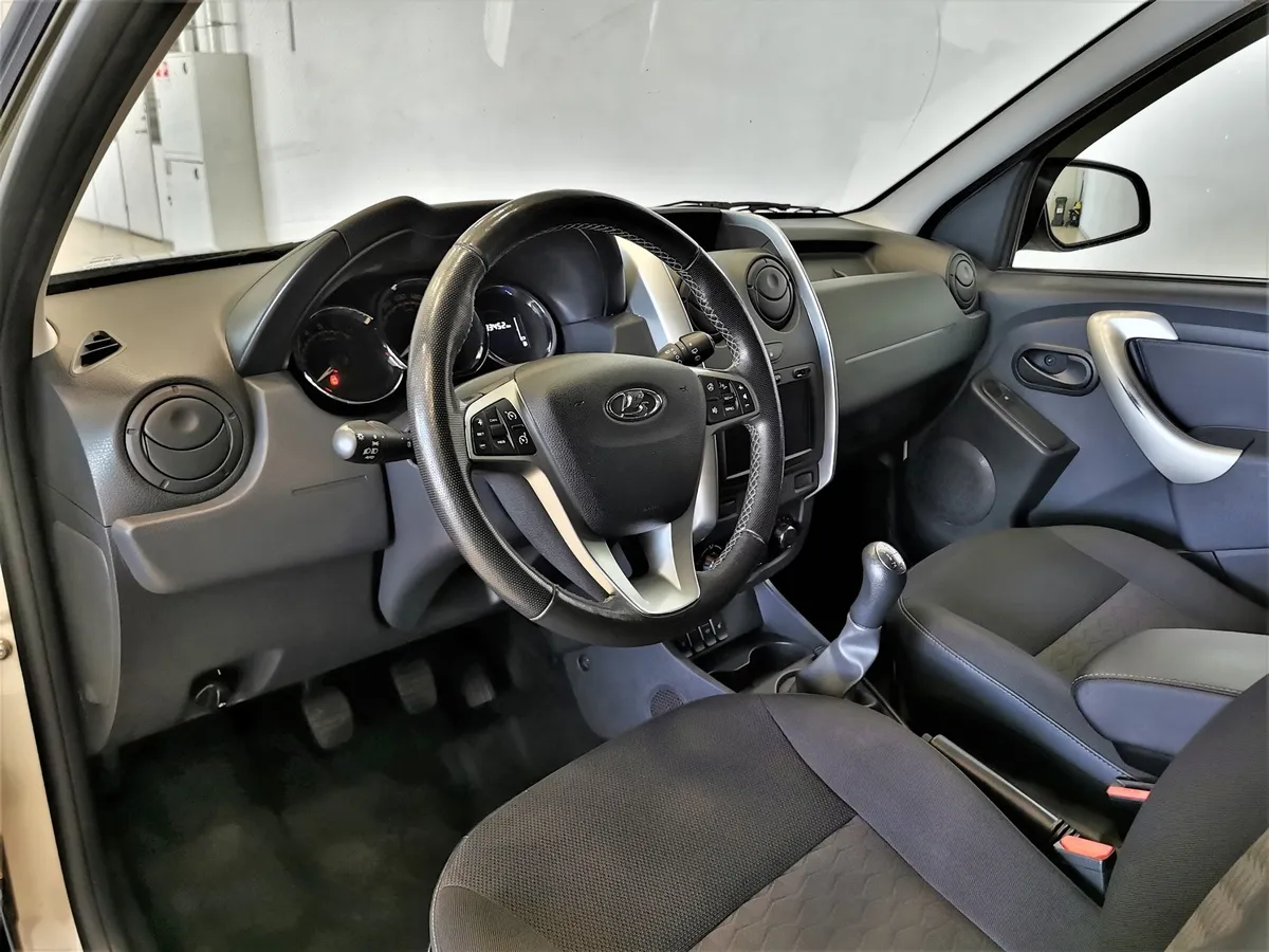 ВАЗ (Lada) Largus 1.6 MT 16 кл (5 мест) (105 л.с.) Серый в АВИЛОН. Слайд №18